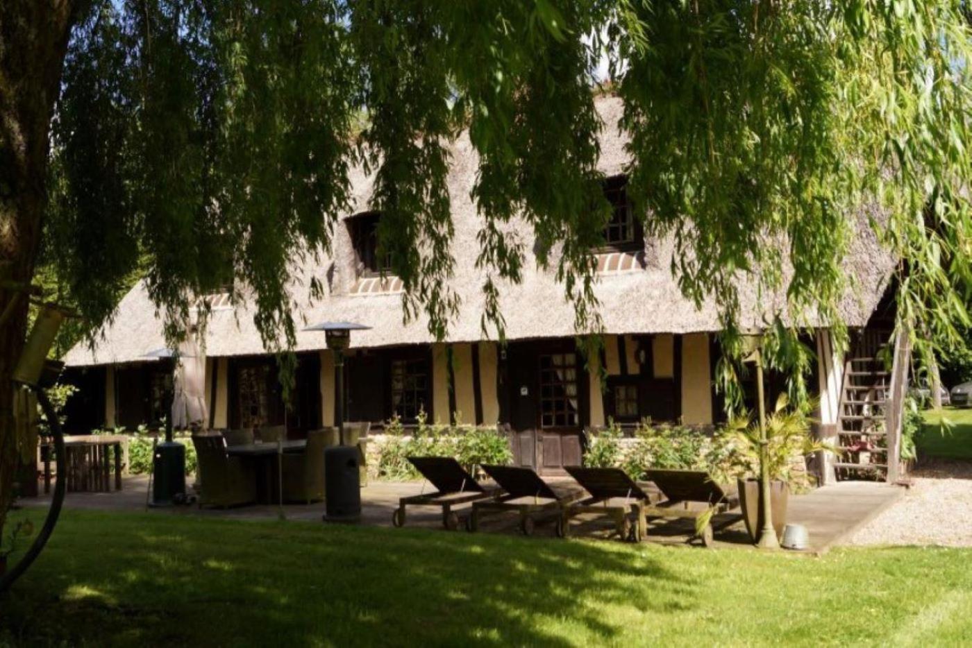 Chaumiere Familiale Weekend & Vacances Paisible Saint-Philbert-sur-Risle Esterno foto